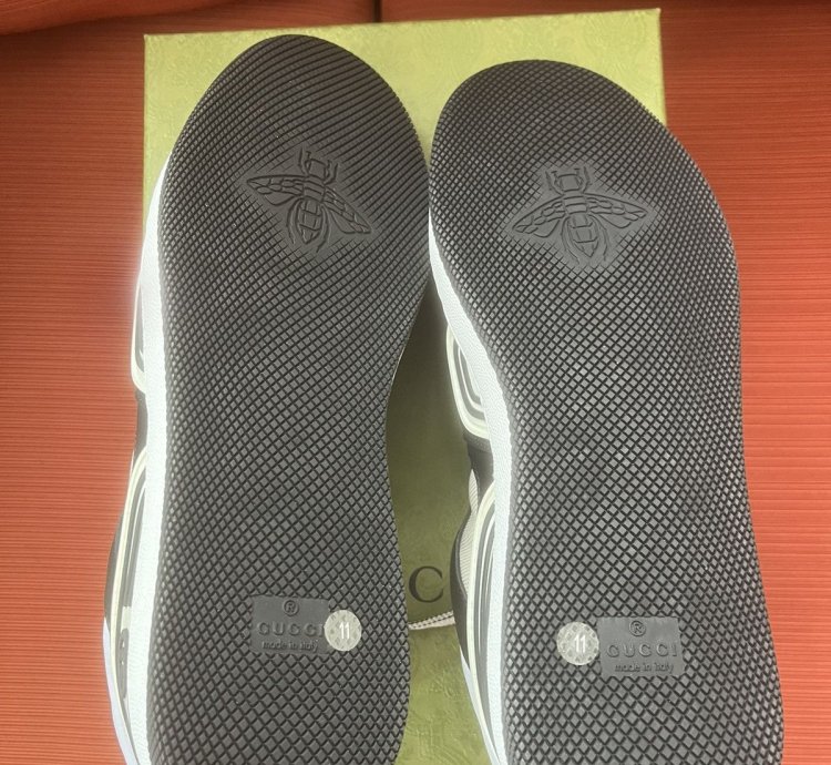 Gucci basket sneakers