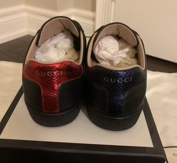 Gucci Bee Sneakers