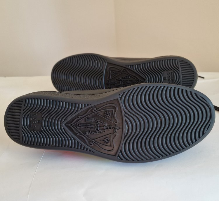 Gucci black sneakers