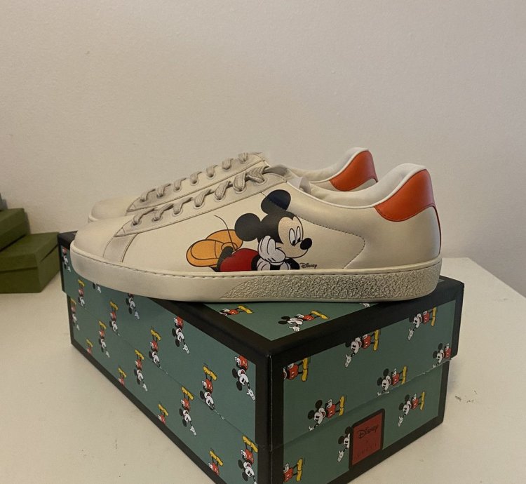 Gucci Disney Mickey Mouse Logo Sneakers