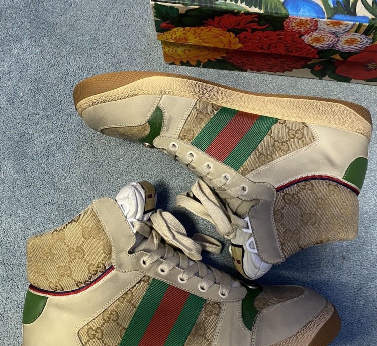 Gucci distressed sneakers