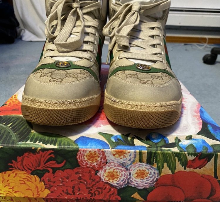Gucci distressed sneakers