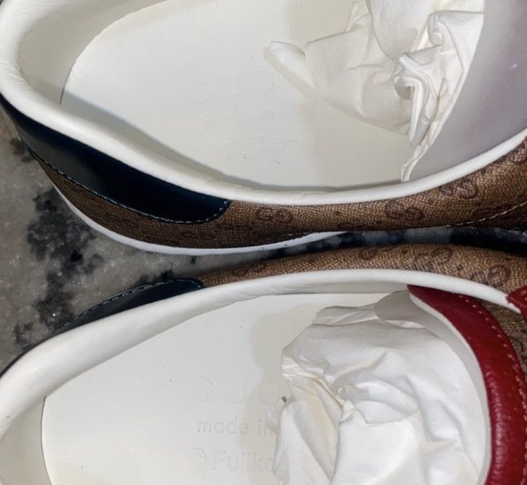 Gucci Doraemon Men Sneaker size 9 5