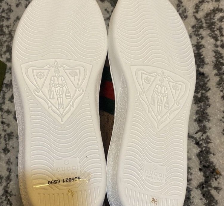 Gucci Doraemon Men Sneaker size 9 5