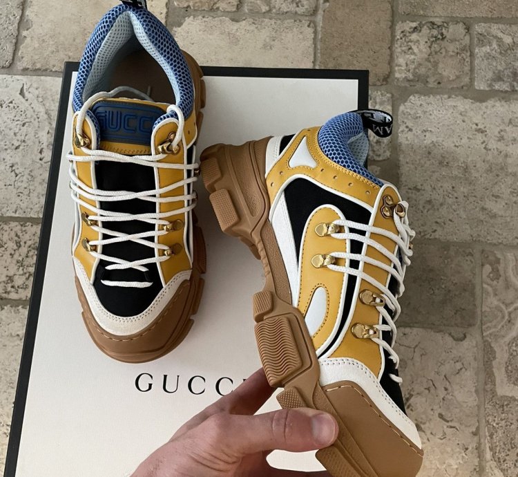 Gucci Flash Trek