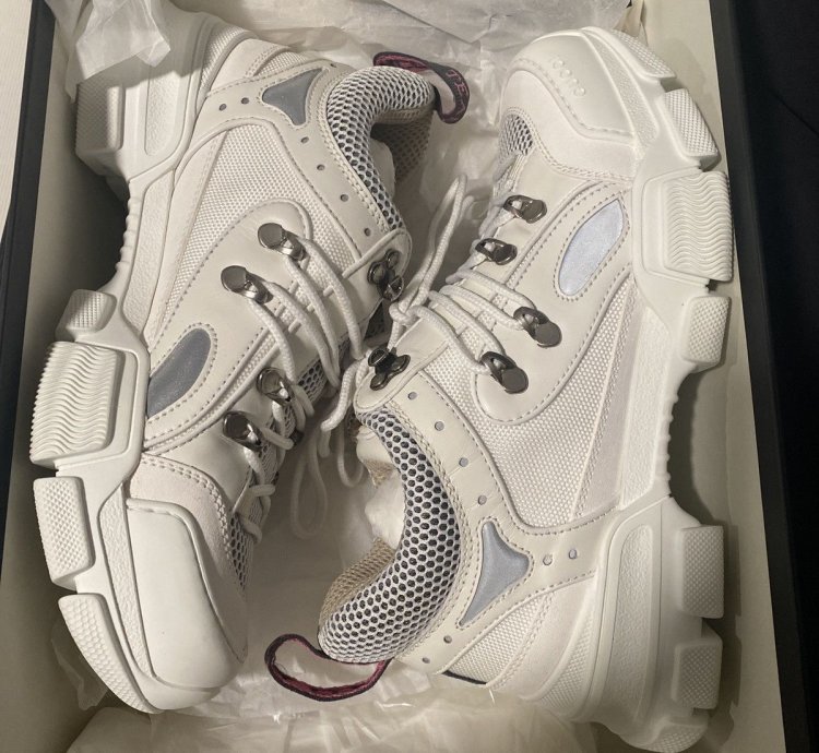 GUCCI FLASHTREK
