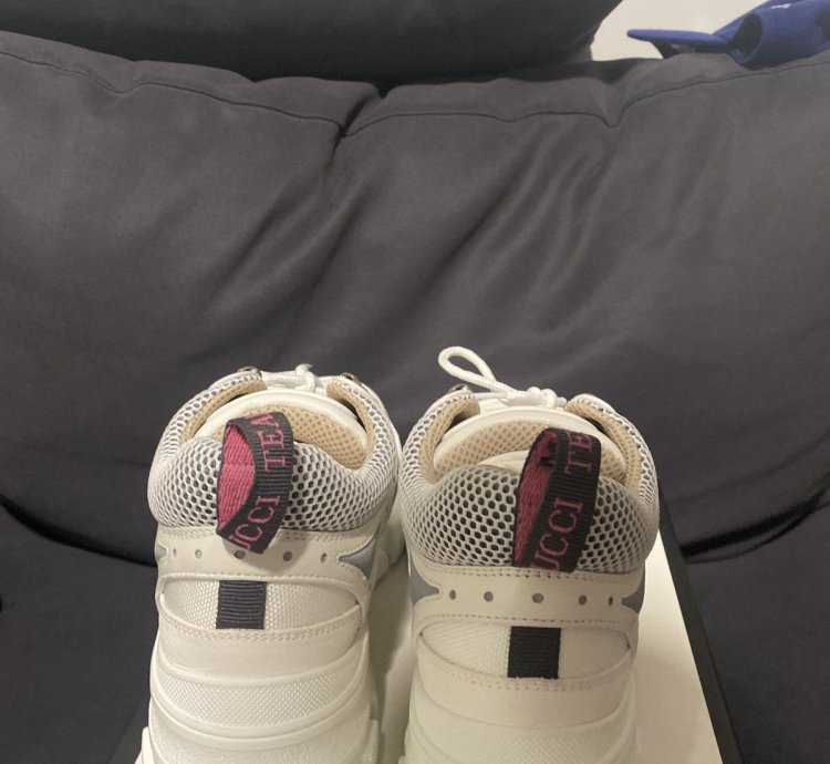 GUCCI FLASHTREK