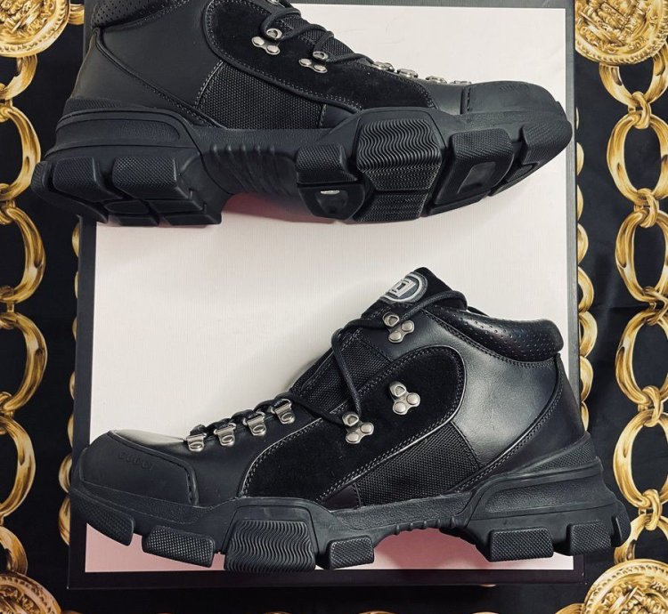 Gucci Flashtrek Black Sneakers