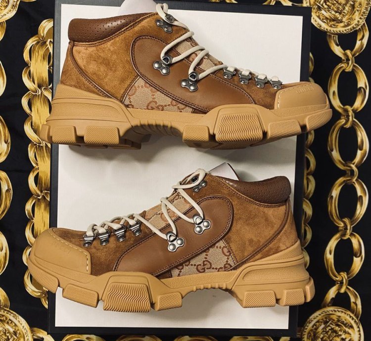 Gucci Flashtrek Brick Red