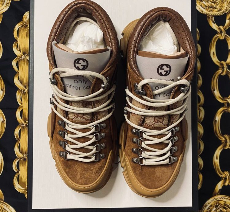 Gucci Flashtrek Brick Red