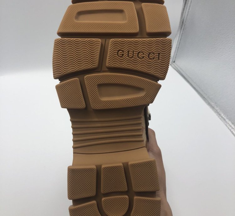 Gucci Flashtrek Low Brick Red
