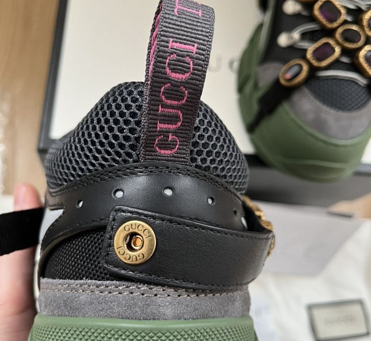 Gucci Flashtrek SEGA Green Removable Crystal
