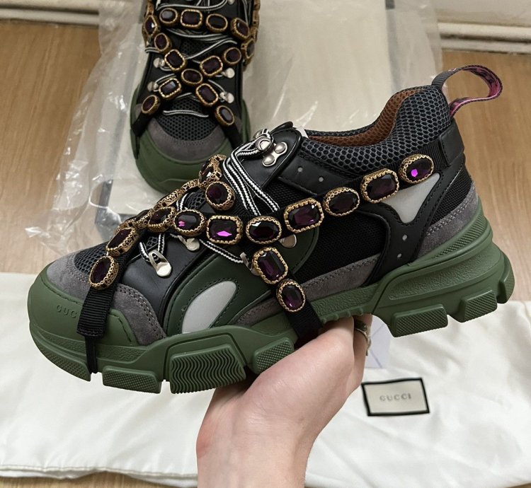 Gucci Flashtrek SEGA Green Removable Crystal