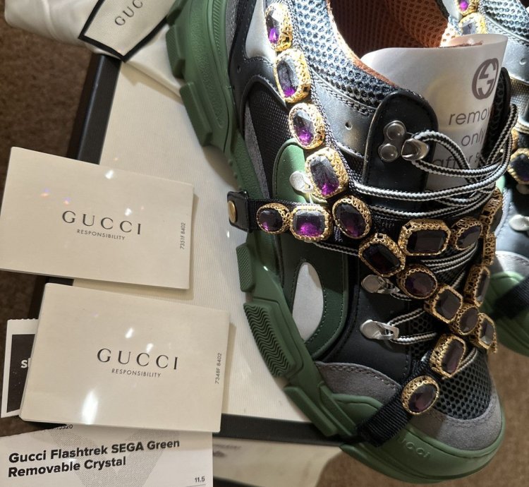 Gucci Flashtrek Sneakers