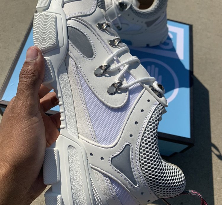 Gucci Flashtrek White Leather Sneakers
