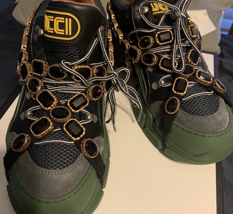 GUCCI FLESHTREK SEGA GREEN REMOVABLE CRYSTAL