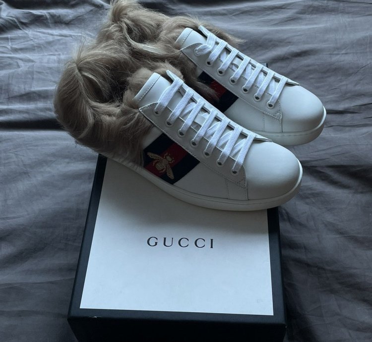 Gucci Fur Bee Ace sneaker
