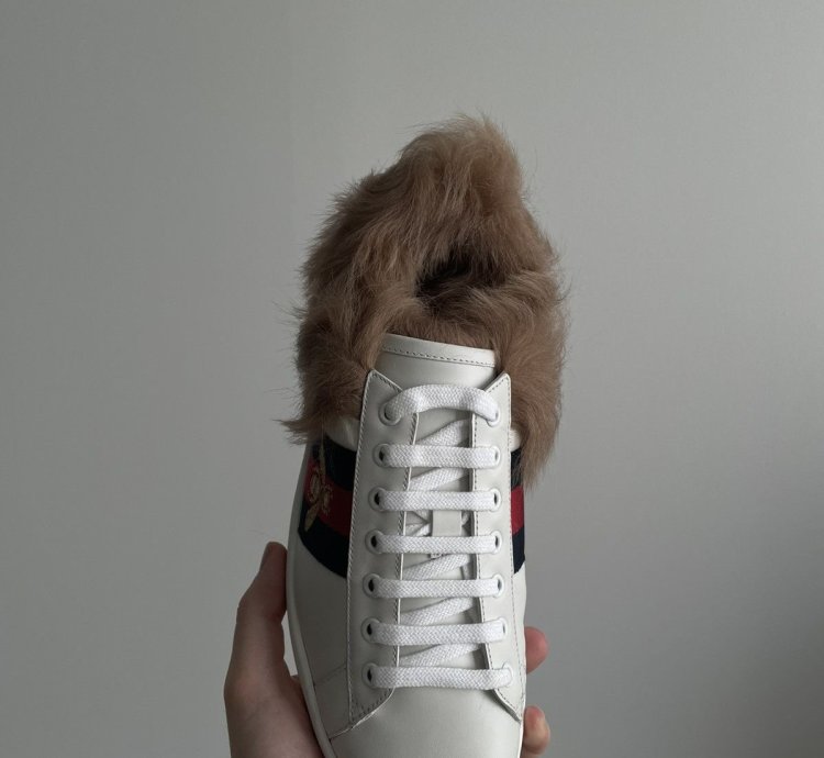 Gucci Fur Bee Ace sneaker