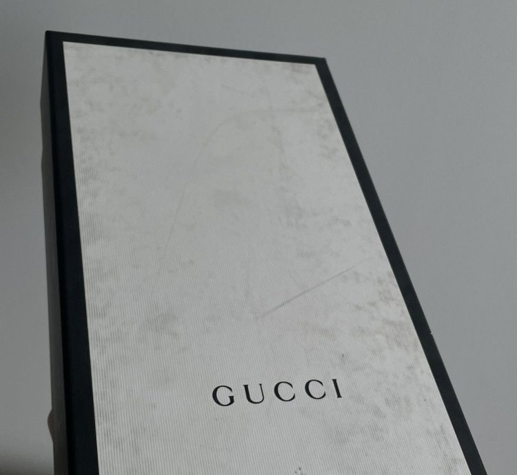Gucci Fur Bee Ace sneaker