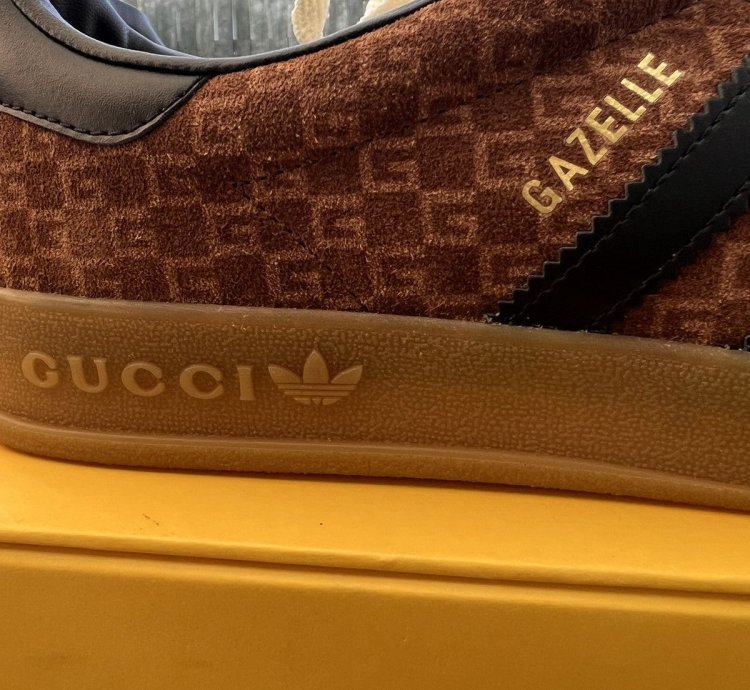 Gucci Gazelle GG Monogram Brown - Size 10 5 US