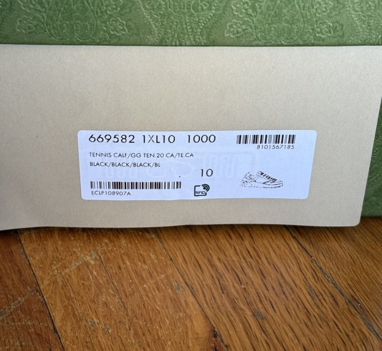 Gucci GG Leather Embossed Sneaker