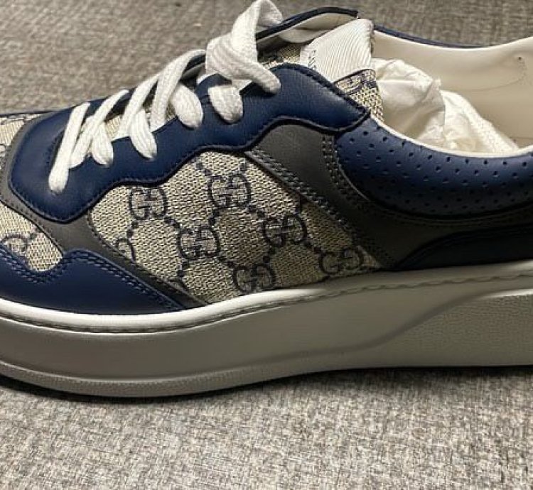 Gucci GG Supreme Sneakers