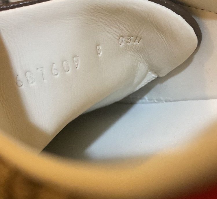 Gucci GG Tiger Ace Sneaker size 8