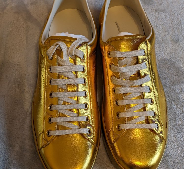 Gucci gold aces