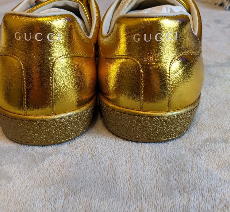 Gucci gold aces