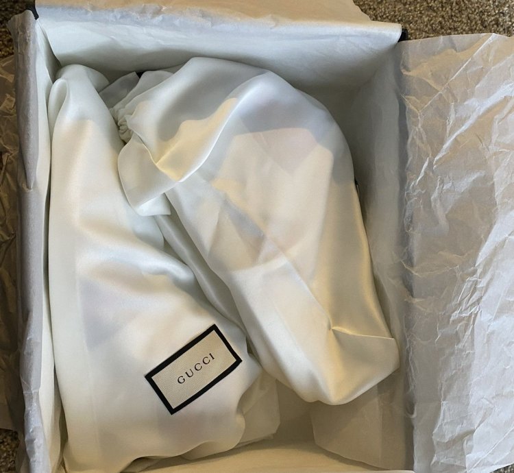 Gucci hi top shoes
