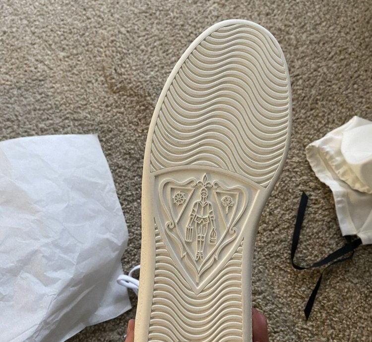 Gucci hi top shoes