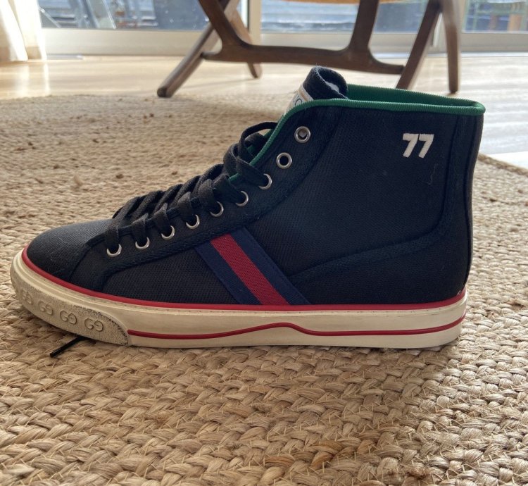 Gucci high top tennis shoe
