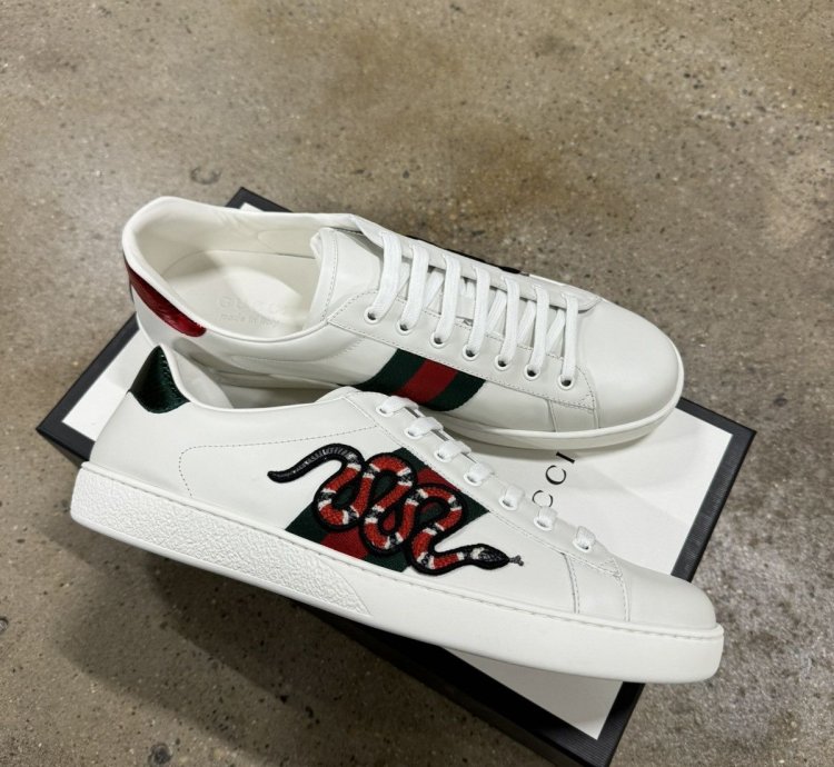 Gucci Kingsnake Ace Sneaker NEW 900