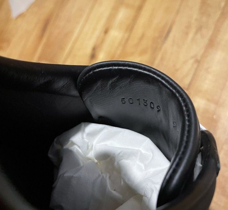 Gucci Kingsnake Ace Sneakers