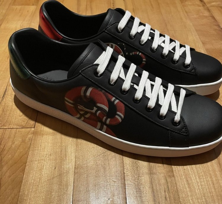 Gucci Kingsnake Ace Sneakers