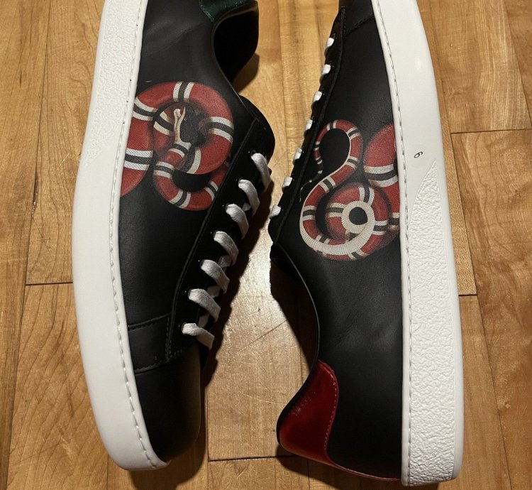 Gucci Kingsnake Ace Sneakers