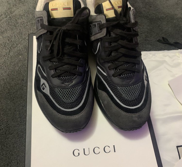 Gucci line