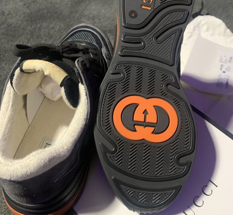 Gucci line
