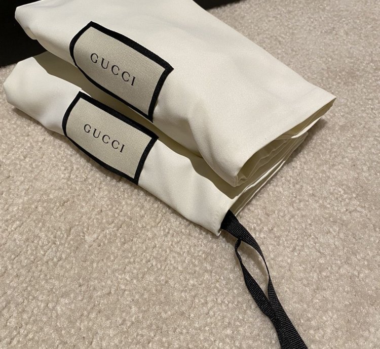 Gucci Low Suede Sneaker