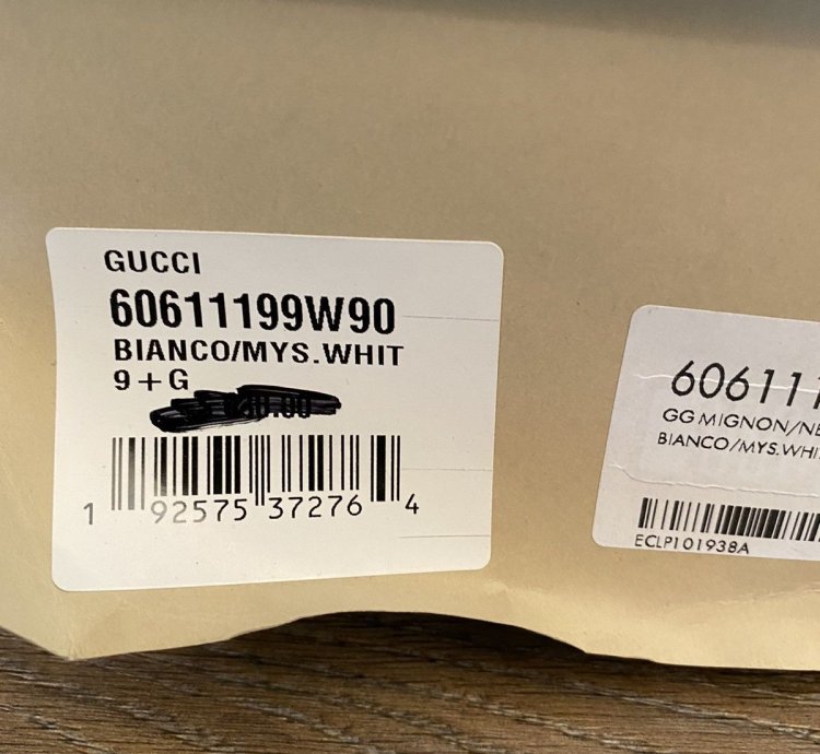Gucci Low tennis sneaker size 9 5