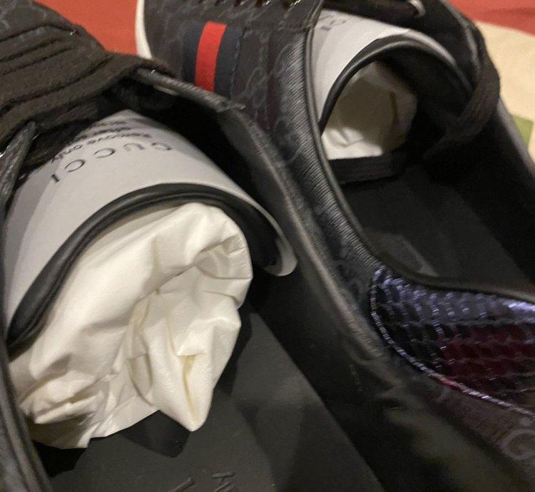 Gucci Lowtop Black Laced Sneakers