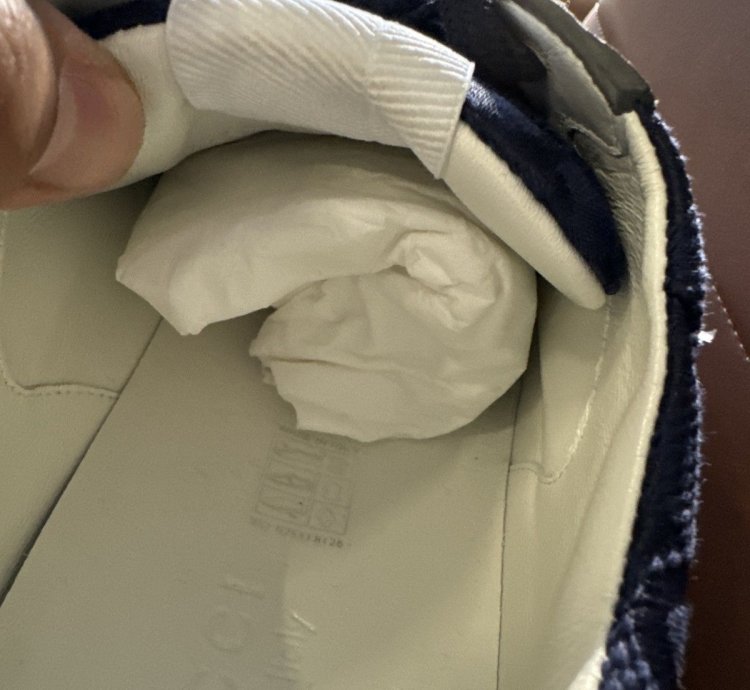GUCCI MACRO GG CANVAS 725932