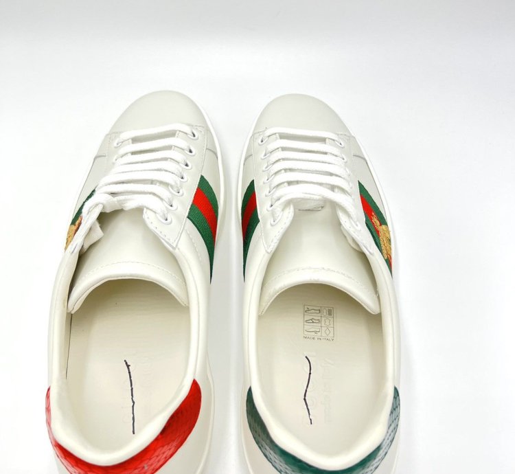 GUCCI Men Ace embroidered sneaker