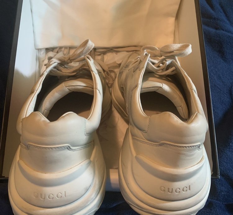 Gucci Men Rhyton Sneaker With Mouth Print