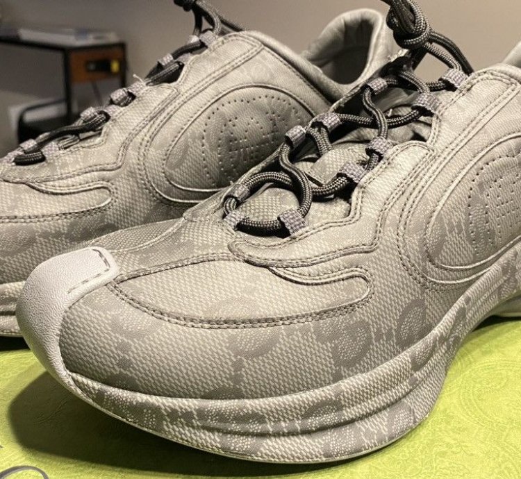 Gucci Men Run Sneakers in Graphite grey