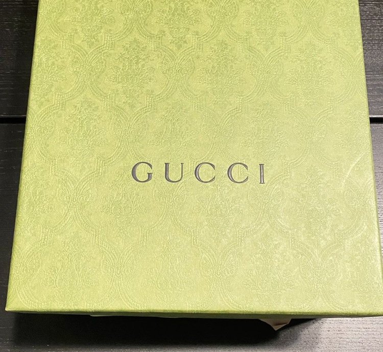 Gucci Men Run Sneakers in Graphite grey
