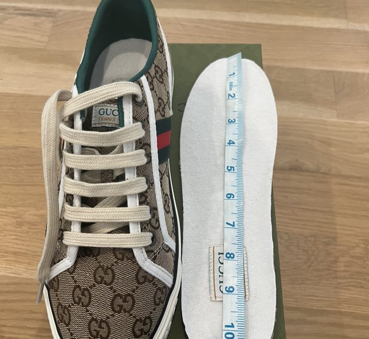 Gucci men Tennis 1977 sneakers (see details)