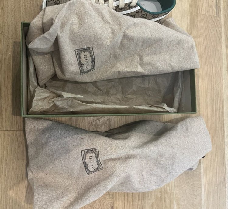 Gucci men Tennis 1977 sneakers (see details)