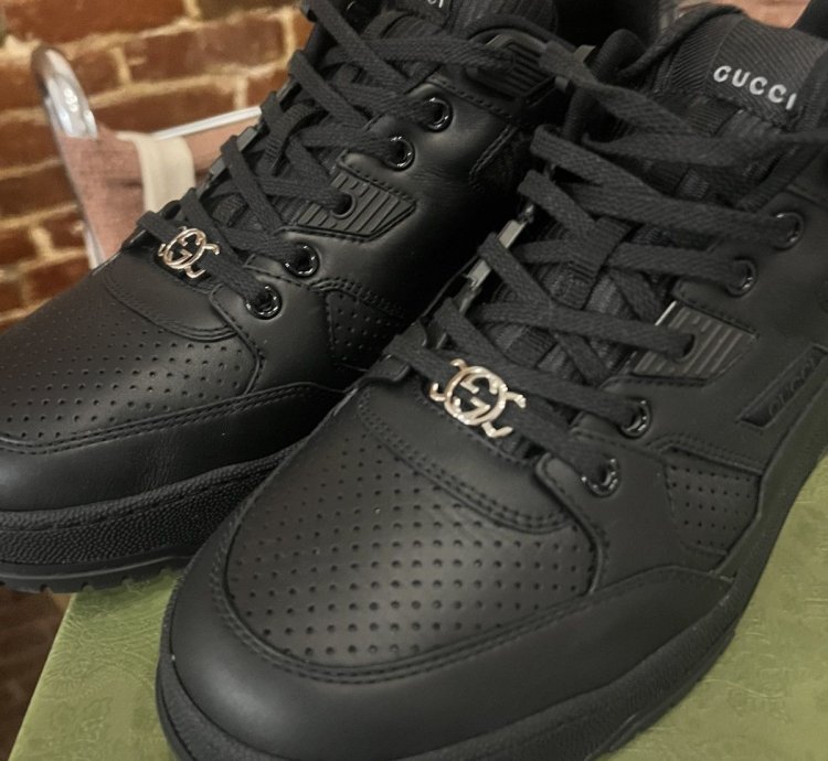 Gucci Mens Jones leather sneakers