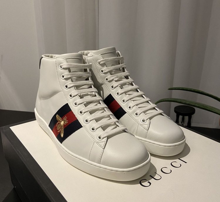 Gucci Miro Soft White Leather Hi-Top Sneakers